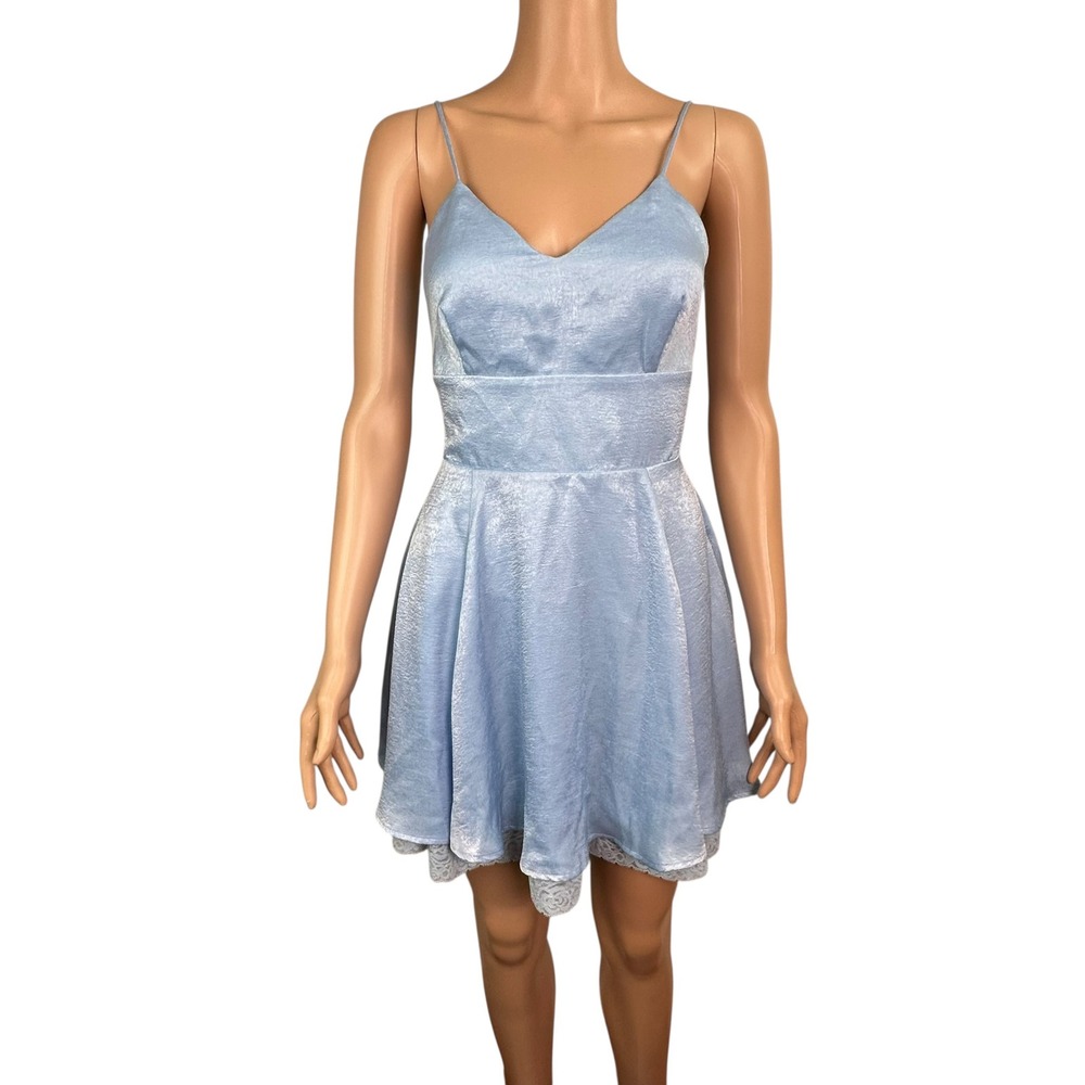 Lucy In The Sky Light Blue Shimmer Lace Trim Open Back Mini Dress Womens‎ Size S